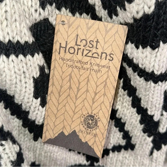 Lost Horizons Wool Handknit Chunky Knit Cardigan Sweater NWT Size XXS Cowichan - Picture 8 of 12